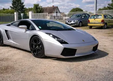 garage à Sainte-Maure-de-Touraine - image 3